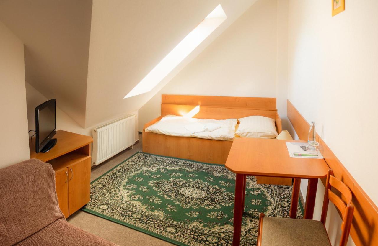 Dehtare  Motel Velky Rybnik מראה חיצוני תמונה