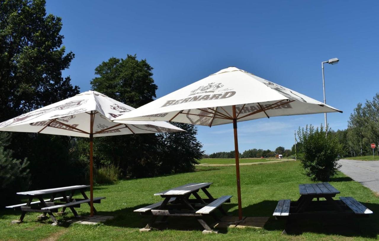 Dehtare  Motel Velky Rybnik מראה חיצוני תמונה
